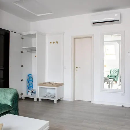 City Rooms 3*